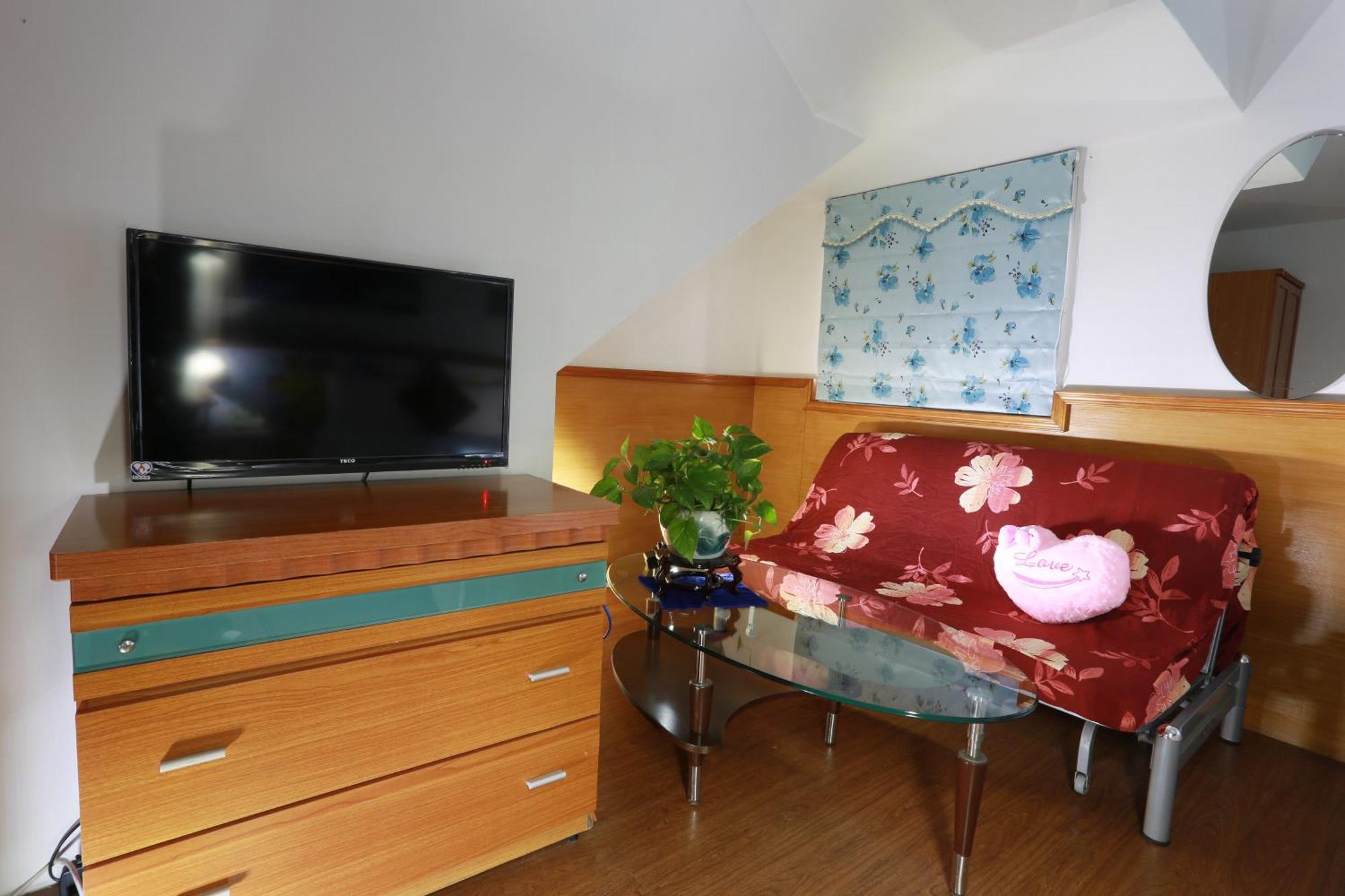 Apartamento Xiang Heng House Luodong Habitación foto